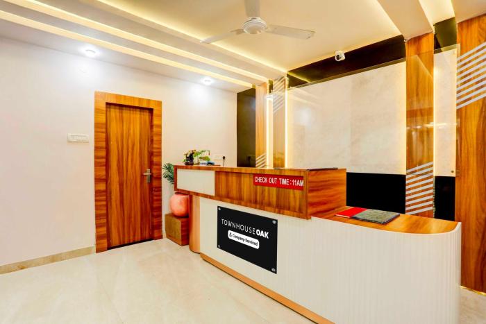 super townhouse oak dhanbad central near golf ground