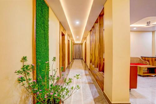 super townhouse oak dhanbad central near golf ground