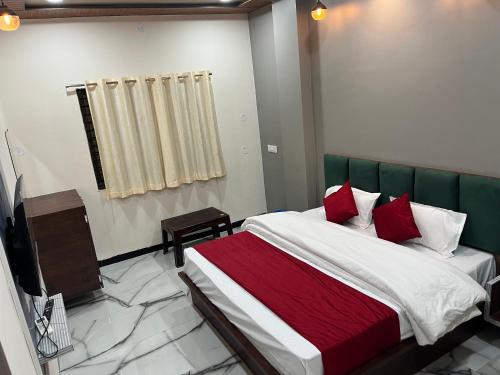 hotel aashirwad