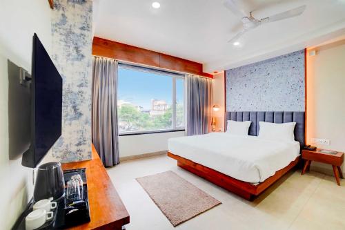Townhouse Oak Bhopal Iskcon,Plot No. 13-E, Manak Vihar, Raisen Road, Patel Nagar, Bhopal,4 star