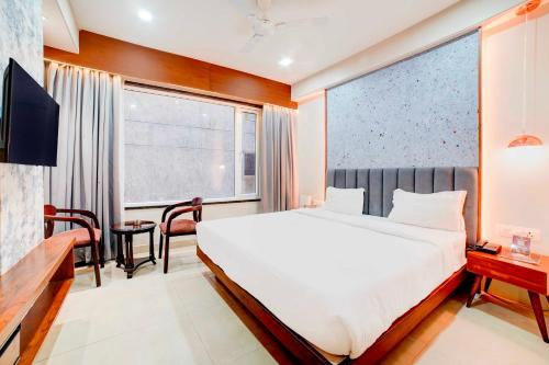 Townhouse Oak Bhopal Iskcon,Plot No. 13-E, Manak Vihar, Raisen Road, Patel Nagar, Bhopal,4 star