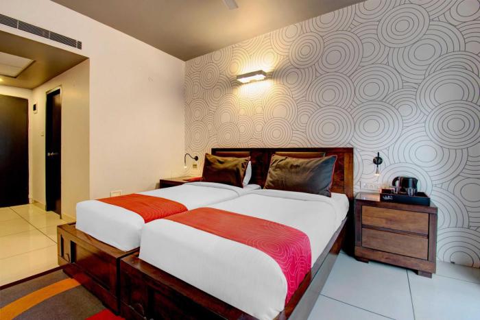 hotel o halsuru metro station bangalore