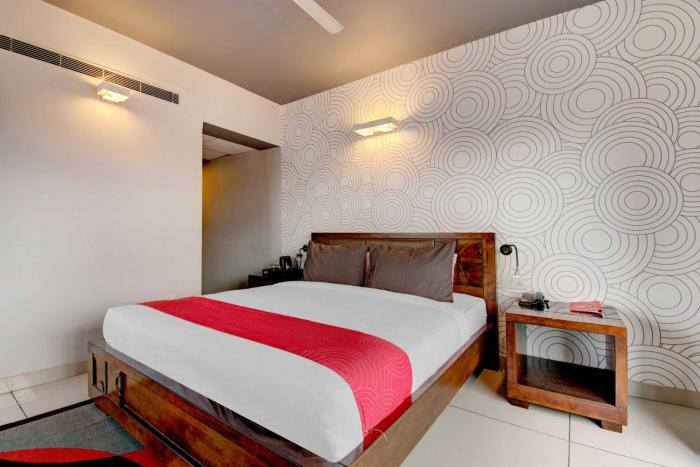 hotel o halsuru metro station bangalore