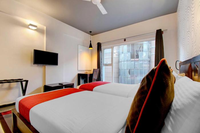hotel o halsuru metro station bangalore