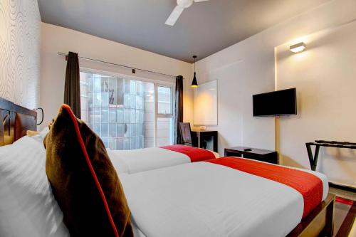 hotel o halsuru metro station bangalore