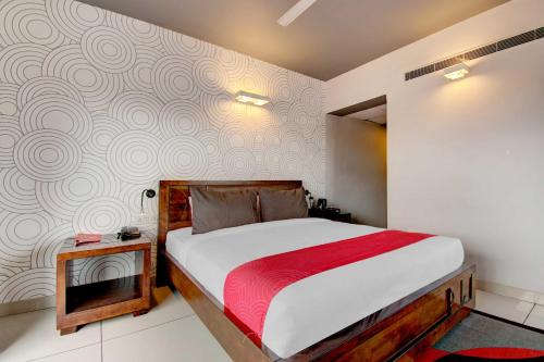 hotel o halsuru metro station bangalore