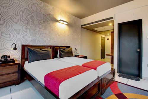 hotel o halsuru metro station bangalore
