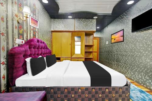 collection o residency road srinagar
