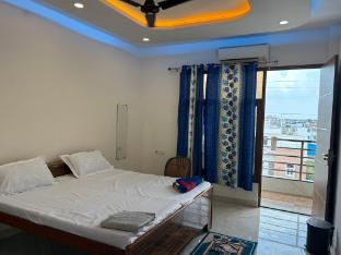 hotel swastik inn