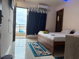 hotel swastik inn