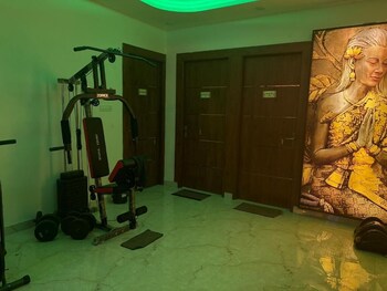 Hotel Swastik Inn,,3 star