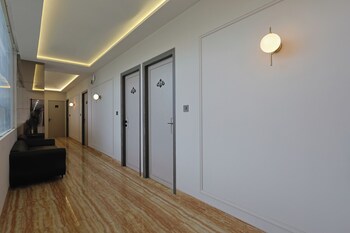 hotel shiv vatika
