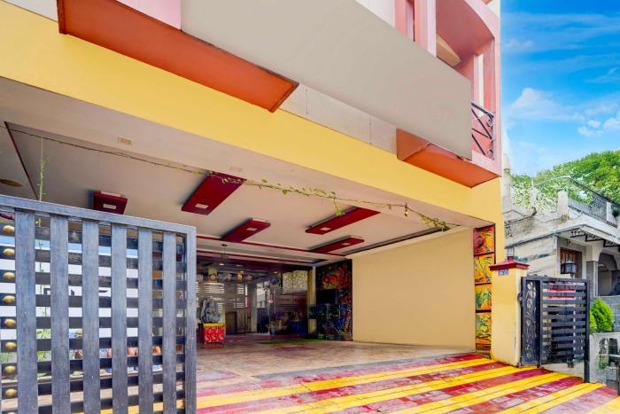hotel o gandhipuram central bus stand