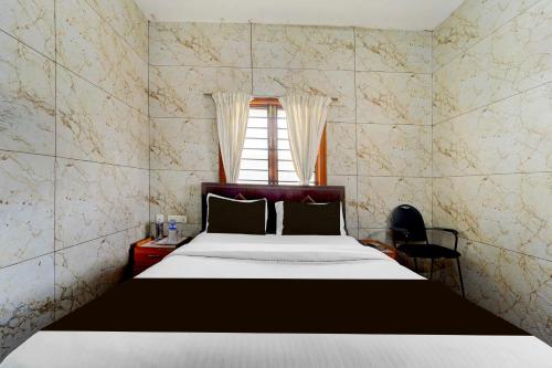 hotel o gandhipuram central bus stand