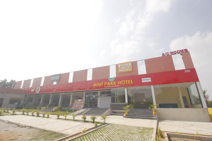 hotel mint park