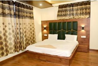 saima luxury