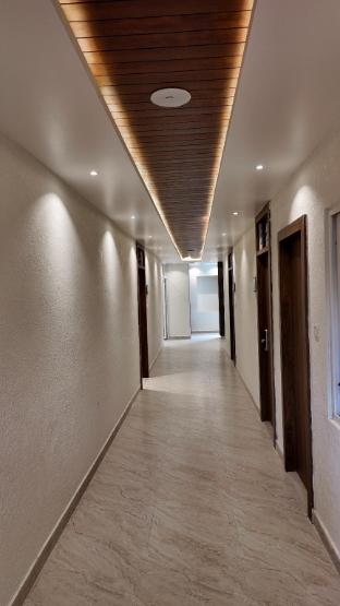 srinivasa royal stay