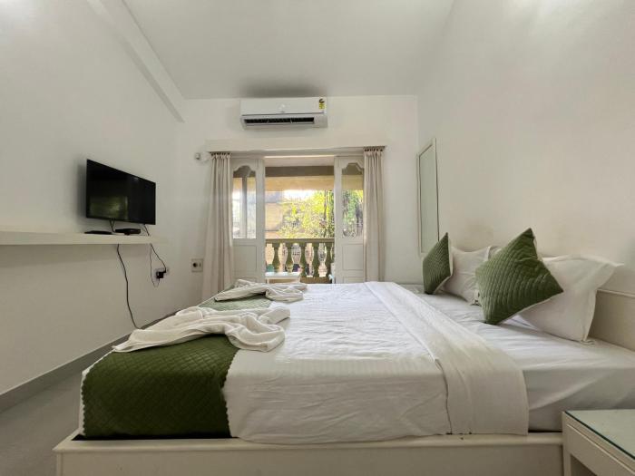 gaur opulent goa