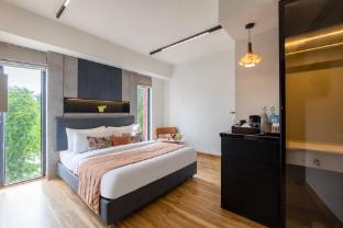 hotel limon sector 45 gurgaon