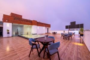 hotel limon sector 45 gurgaon