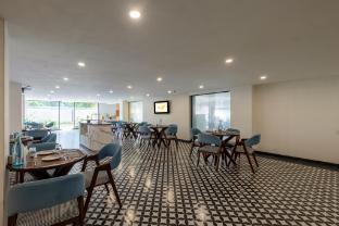 hotel limon sector 45 gurgaon