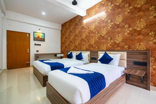 Amala Arcade Ac Rooms,,2 star