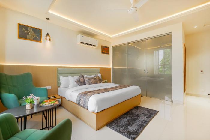 hotel comfort court