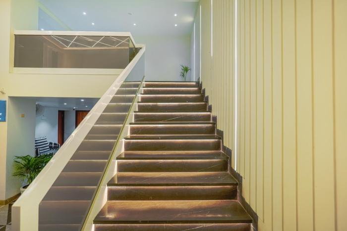 hotel comfort court