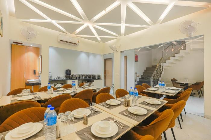 hotel comfort court