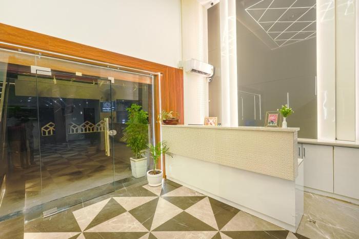 hotel comfort court