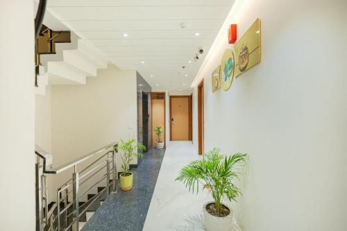 hotel comfort court