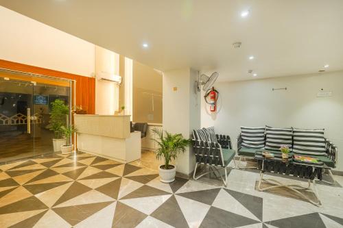 hotel comfort court
