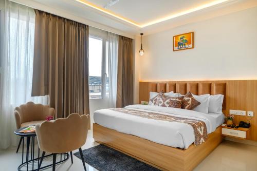 hotel comfort court
