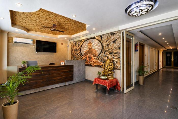 hotel ganga palace near har ki pauri 1 5km