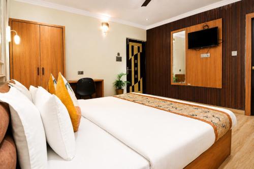 Hotel Ganga Palace - Near Har Ki Pauri 1.5Km,,3 star