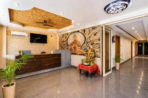 hotel ganga palace near har ki pauri 1 5km