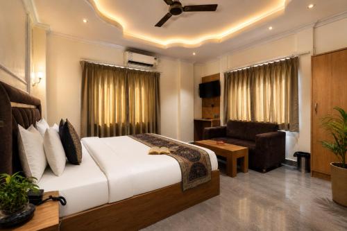 hotel ganga palace near har ki pauri 1 5km