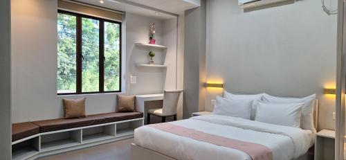 Hotel Jay Jay,,3 star