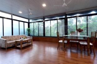 luxe villa kandivali east