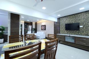 luxe villa kandivali east