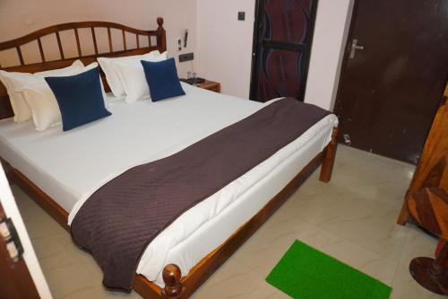 Hotel D7,,2 star