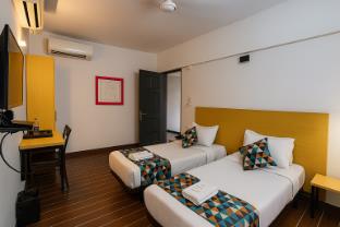 hotel chaitanya inn