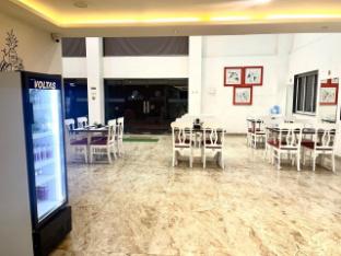 hotel chaitanya inn