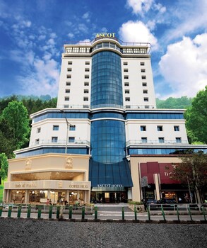 ascot hotel calicut