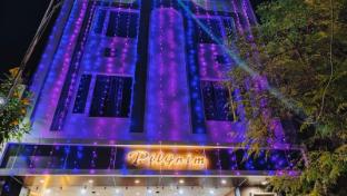 hotel pilgrim near golden temple
