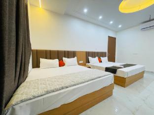 hotel pilgrim near golden temple