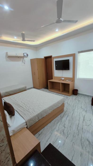 hotel pilgrim near golden temple