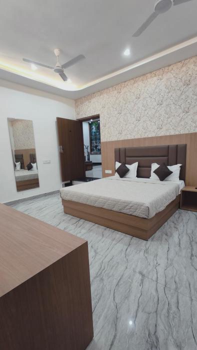 hotel pilgrim near golden temple