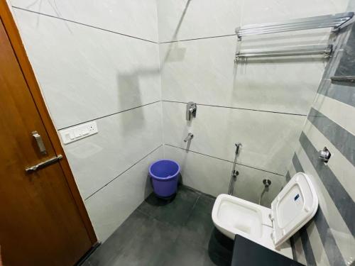 hotel pilgrim near golden temple