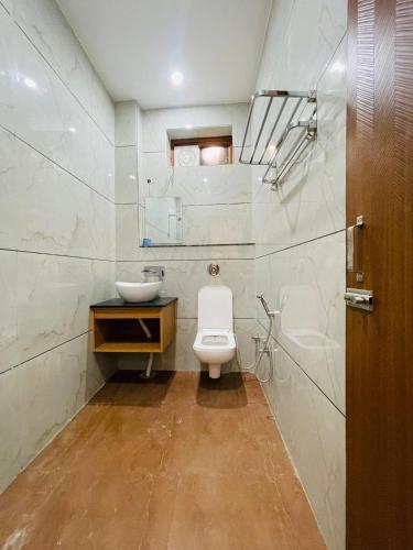 hotel pilgrim near golden temple